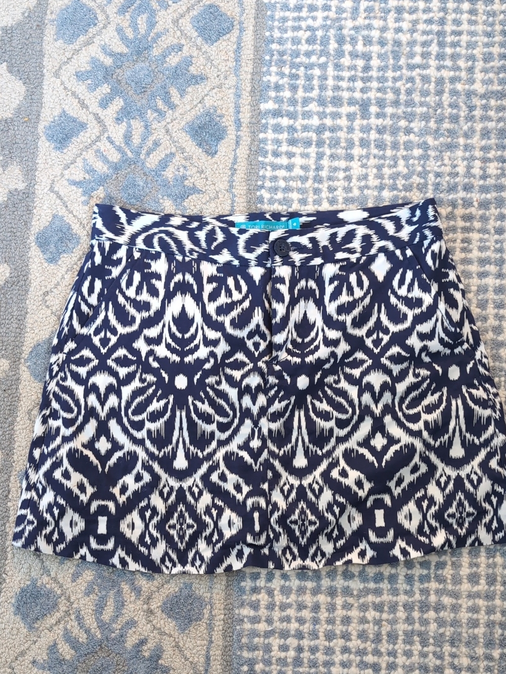 Tori Richard Navy and White Ikat-Style Skirt